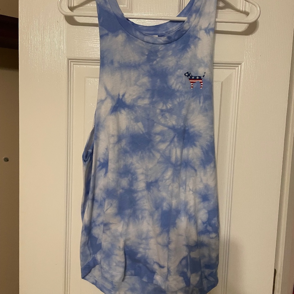 Victoria’s Secret pink tank